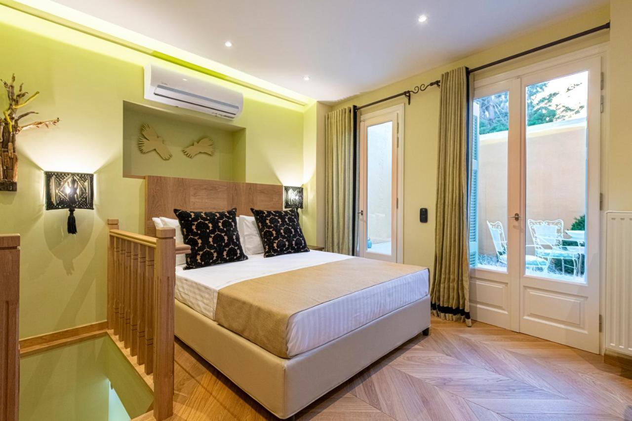 Ipelhome - Plaka Boutique Apartments Athen Eksteriør billede