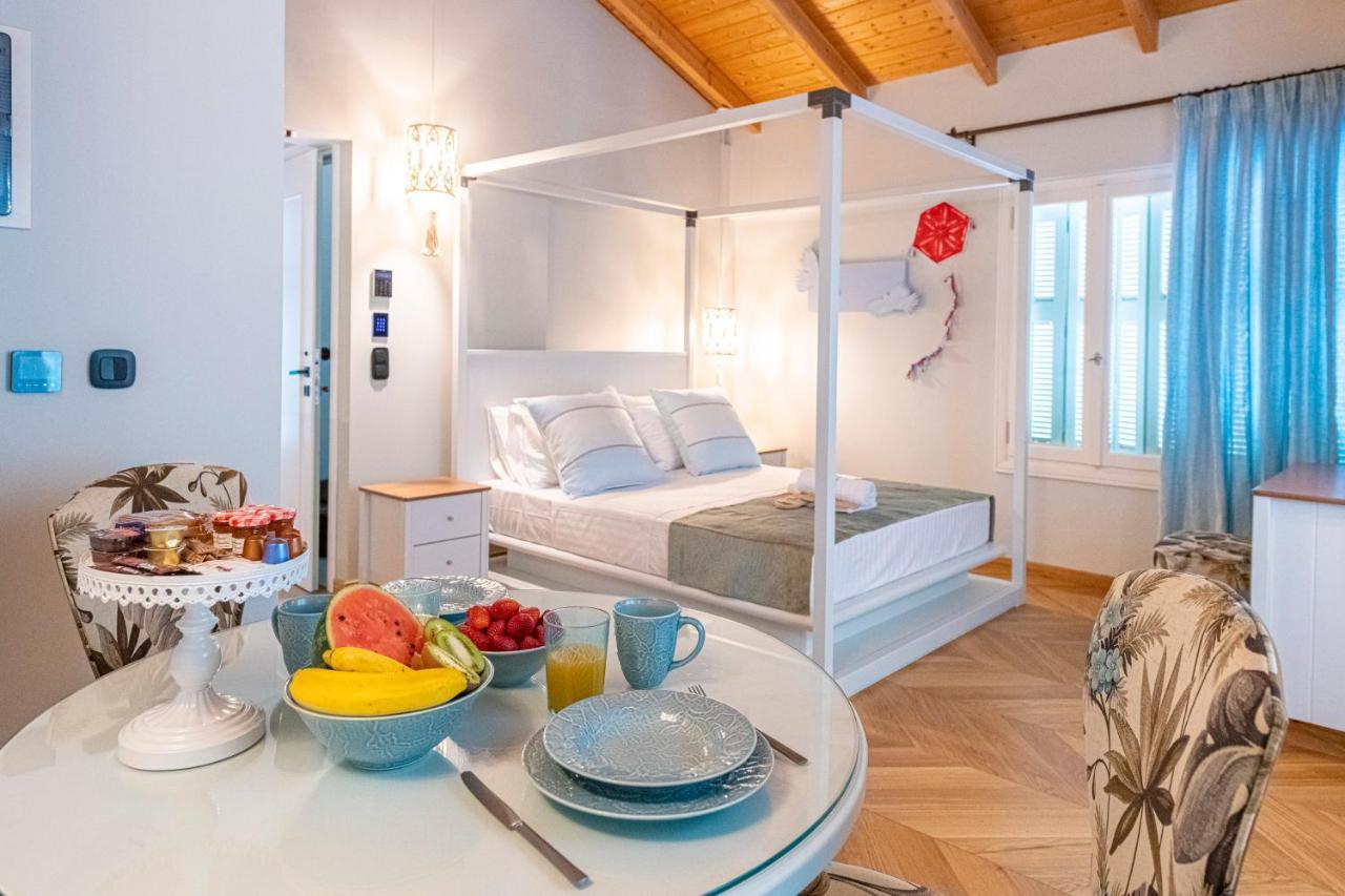 Ipelhome - Plaka Boutique Apartments Athen Eksteriør billede