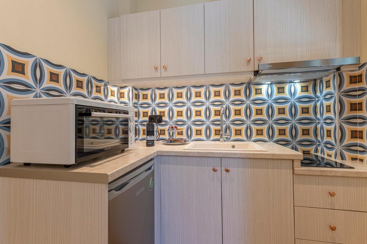 Ipelhome - Plaka Boutique Apartments Athen Eksteriør billede